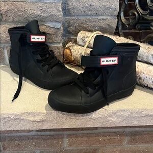 Hunter Black High-Top Lace-Up Rain Sneakers